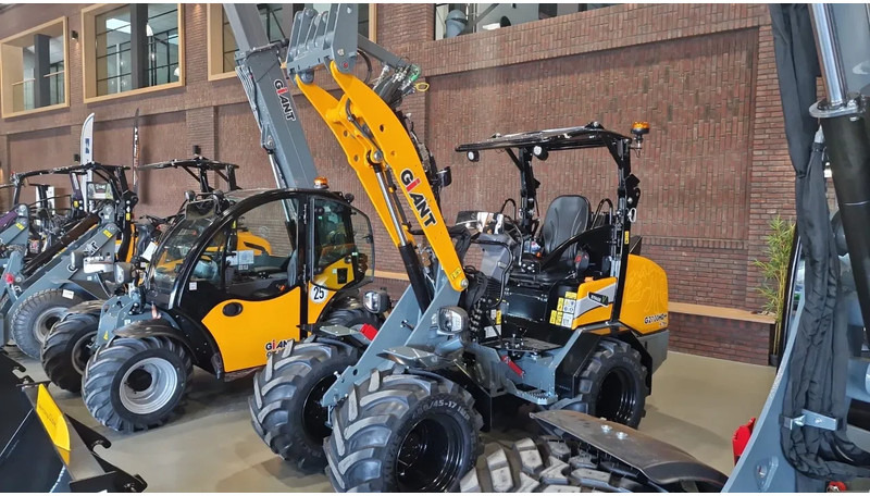 Giant Jubileum modellen G2500 HD & G2700 HD - Компактный фронтальный погрузчик: фото 2 Giant Jubileum modellen G2500 HD & G2700 HD - Компактный фронтальный погрузчик: фото 2
