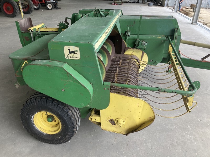 John Deere kleinpakkenpers 456 - Пресс-подборщик тюковый: фото 1 John Deere kleinpakkenpers 456 - Пресс-подборщик тюковый: фото 1