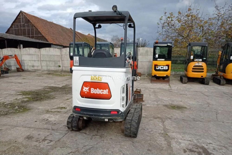 Bobcat E17 mini excavator - Мини-экскаватор: фото 2 Bobcat E17 mini excavator - Мини-экскаватор: фото 2