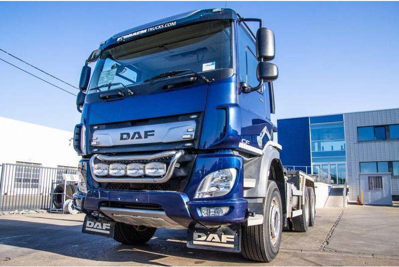 DAF CF 450 - Крюковой мультилифт: фото 1 DAF CF 450 - Крюковой мультилифт: фото 1