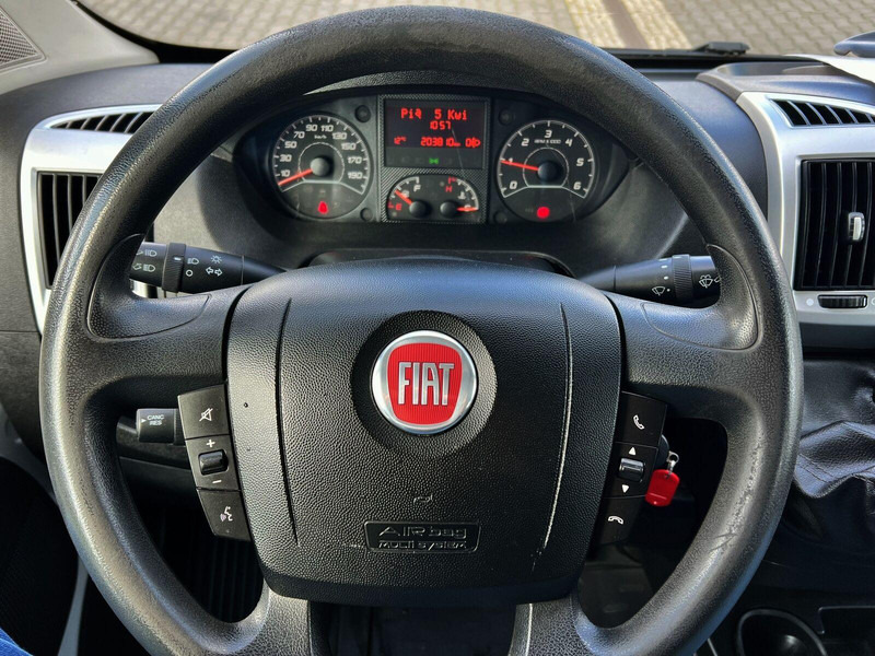 Малотоннажный бортовой грузовик, Грузопассажирский фургон Fiat Ducato Brygadówka Doka 7-miejsc + Skrzynia: фото 11 Малотоннажный бортовой грузовик, Грузопассажирский фургон Fiat Ducato Brygadówka Doka 7-miejsc + Skrzynia: фото 11