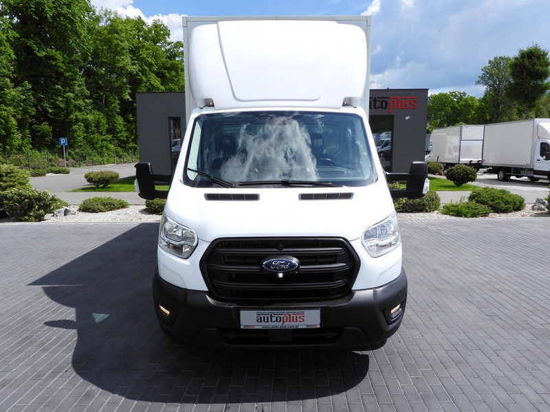 Ford TRANSIT  KONTENER WINDA 8 PALET TEMPOMAT LEDY KLIMATYZACJA  130K - Малотоннажный фургон: фото 5 Ford TRANSIT  KONTENER WINDA 8 PALET TEMPOMAT LEDY KLIMATYZACJA  130K - Малотоннажный фургон: фото 5