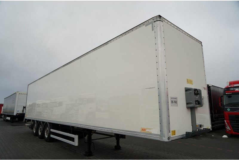 Fruehauf KONTENER / KOFFER / ROLETA / WINDA DOHALLNDIA / OŚ PODOSZONA / S - Полуприцеп-фургон: фото 2 Fruehauf KONTENER / KOFFER / ROLETA / WINDA DOHALLNDIA / OŚ PODOSZONA / S - Полуприцеп-фургон: фото 2