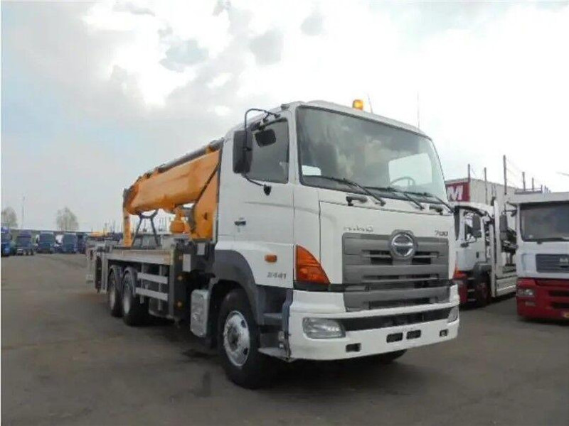 Hino 700 3441 6X4 Emelőkosaras 22,8m - Грузовик, Автоманипулятор: фото 5 Hino 700 3441 6X4 Emelőkosaras 22,8m - Грузовик, Автоманипулятор: фото 5