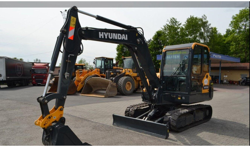 Hyundai HX55 Mini lánctalpas forgókotró - Мини-экскаватор: фото 3 Hyundai HX55 Mini lánctalpas forgókotró - Мини-экскаватор: фото 3