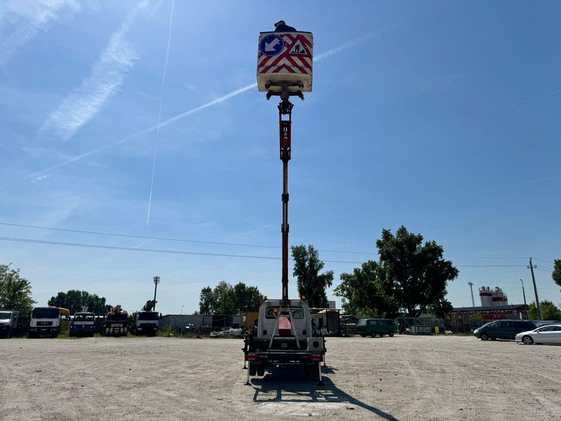 Iveco 35-140 S - Ruthmann 145TJ Lifting Basket - Грузовик с подъемником: фото 5 Iveco 35-140 S - Ruthmann 145TJ Lifting Basket - Грузовик с подъемником: фото 5