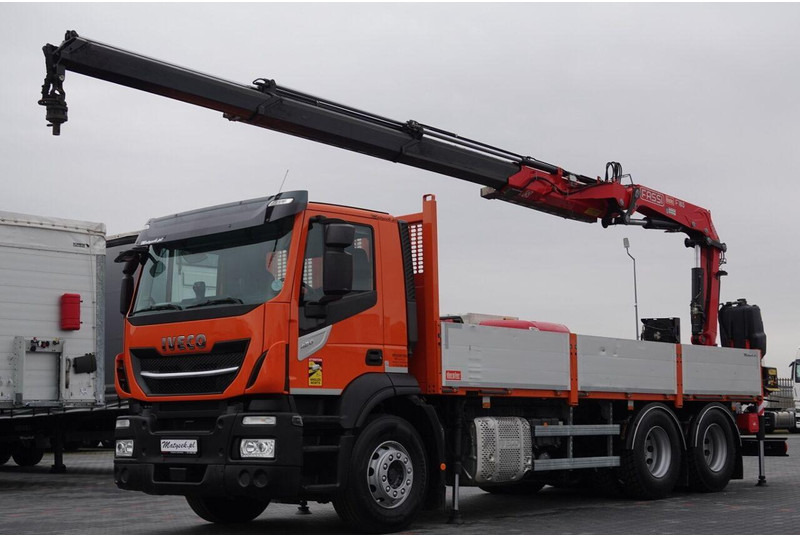 Iveco 420 - Грузовик бортовой/ Платформа, Автоманипулятор: фото 2 Iveco 420 - Грузовик бортовой/ Платформа, Автоманипулятор: фото 2