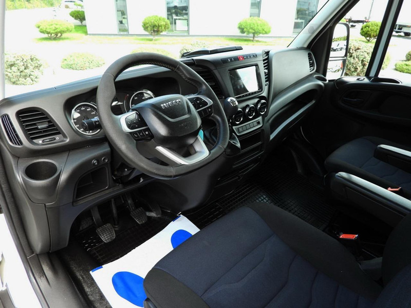 Iveco DAILY 35C16 WYWROTKA PODWÓJNA KABINA DOKA 6 MIEJSC TEMPOMAT NAWI - Малотоннажный самосвал: фото 2 Iveco DAILY 35C16 WYWROTKA PODWÓJNA KABINA DOKA 6 MIEJSC TEMPOMAT NAWI - Малотоннажный самосвал: фото 2