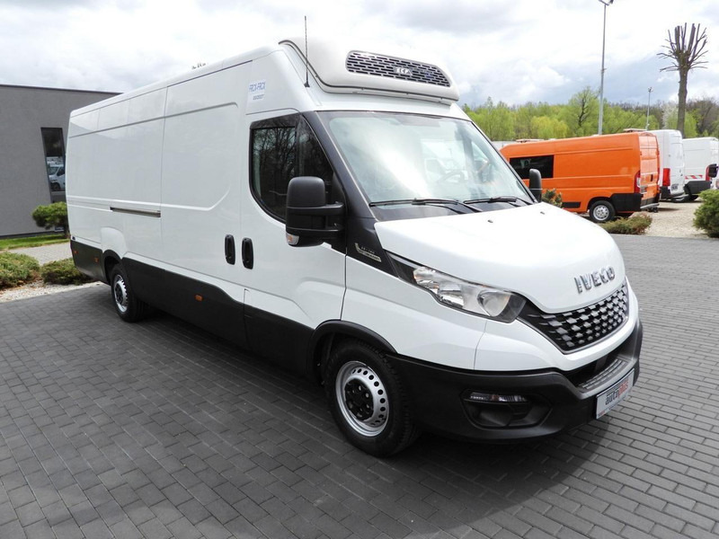 Iveco DAILY 35S14 FURGON CHŁODNIA 0*C ZASILANIE 230V TEMPOMAT AUTOMAT - Малотоннажный рефрижератор: фото 4 Iveco DAILY 35S14 FURGON CHŁODNIA 0*C ZASILANIE 230V TEMPOMAT AUTOMAT - Малотоннажный рефрижератор: фото 4