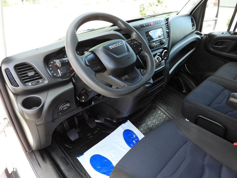 Iveco DAILY 35S14 SKRZYNIA PODWÓJNA KABINA DOKA 7 MIEJSC TEMPOMAT KLIM - Малотоннажный бортовой грузовик, Грузопассажирский фургон: фото 2 Iveco DAILY 35S14 SKRZYNIA PODWÓJNA KABINA DOKA 7 MIEJSC TEMPOMAT KLIM - Малотоннажный бортовой грузовик, Грузопассажирский фургон: фото 2