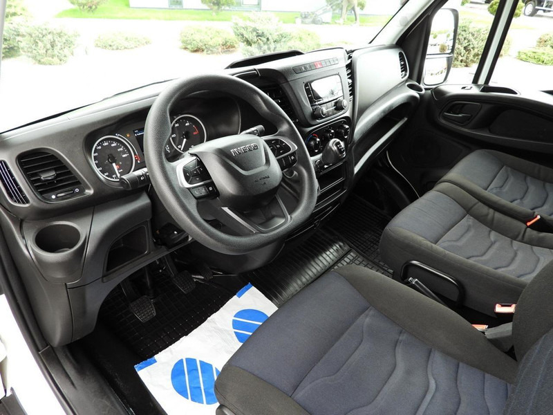 Iveco DAILY 35S18 PLANDEKA 10 PALET WEBASTO TEMPOMAT KLIMATYZACJA 18 - Тентованный фургон: фото 2 Iveco DAILY 35S18 PLANDEKA 10 PALET WEBASTO TEMPOMAT KLIMATYZACJA 18 - Тентованный фургон: фото 2