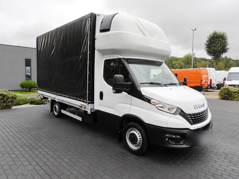 Iveco DAILY 35S18 PLANDEKA WINDA 8 PALET WEBASTO TEMPOMAT KLIMATYZACJA - Тентованный фургон: фото 4 Iveco DAILY 35S18 PLANDEKA WINDA 8 PALET WEBASTO TEMPOMAT KLIMATYZACJA - Тентованный фургон: фото 4