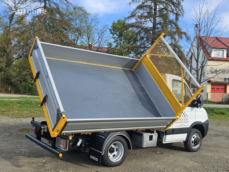 Iveco Daily 35c-15 3 way tipper - Малотоннажный самосвал: фото 5 Iveco Daily 35c-15 3 way tipper - Малотоннажный самосвал: фото 5