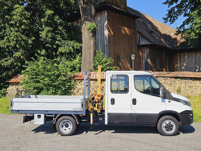 Iveco Daily 35c-15 Doka flatbed + crane Effer - Малотоннажный бортовой грузовик, Грузопассажирский фургон: фото 5 Iveco Daily 35c-15 Doka flatbed + crane Effer - Малотоннажный бортовой грузовик, Грузопассажирский фургон: фото 5