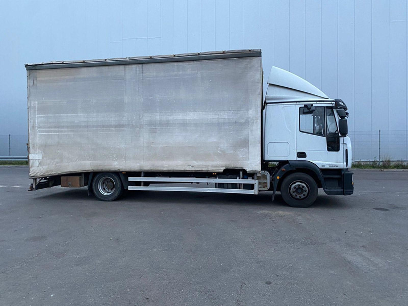 Iveco EuroCargo 140E18 + Tail lift - Эвакуатор: фото 4 Iveco EuroCargo 140E18 + Tail lift - Эвакуатор: фото 4