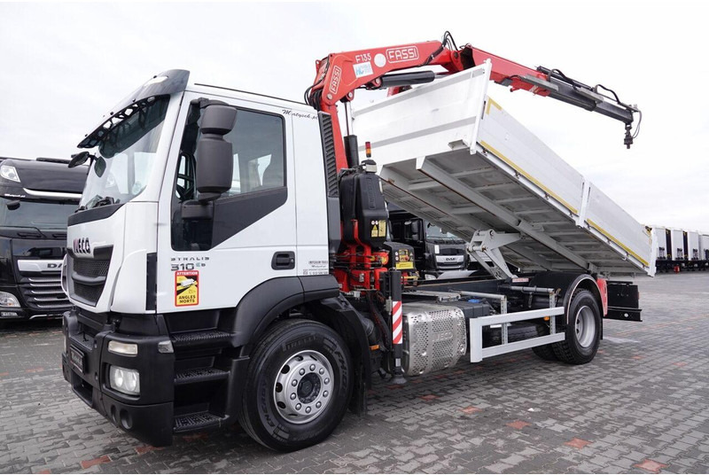 Iveco STRALIS / 310 / 4x2 /WYWROTKA - 5,3 M / HDS FASSI 135 - 8 M / E - Самосвал: фото 2 Iveco STRALIS / 310 / 4x2 /WYWROTKA - 5,3 M / HDS FASSI 135 - 8 M / E - Самосвал: фото 2