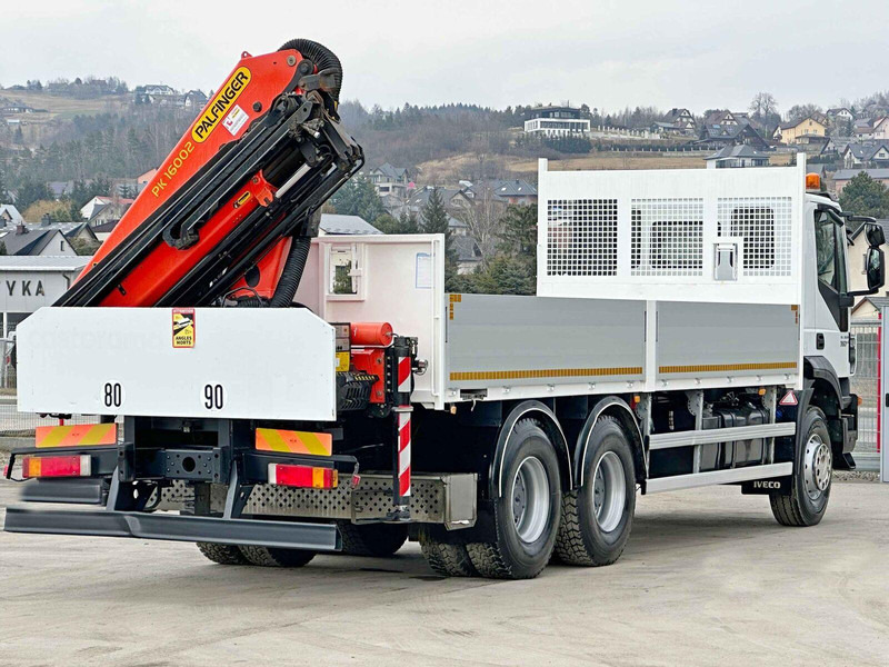 Iveco TRAKKER 360 * PRITSCHE 6,80* PK 16002 B+FUNK*6x4 - Грузовик бортовой/ Платформа, Автоманипулятор: фото 5 Iveco TRAKKER 360 * PRITSCHE 6,80* PK 16002 B+FUNK*6x4 - Грузовик бортовой/ Платформа, Автоманипулятор: фото 5