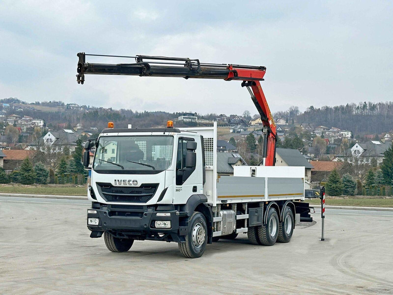 Iveco TRAKKER 360 * PRITSCHE 6,80* PK 16002 B+FUNK*6x4 - Грузовик бортовой/ Платформа, Автоманипулятор: фото 2 Iveco TRAKKER 360 * PRITSCHE 6,80* PK 16002 B+FUNK*6x4 - Грузовик бортовой/ Платформа, Автоманипулятор: фото 2