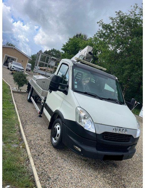 Iveco Lifting basket 16 m - Лёгкий коммерческий автомобиль: фото 2 Iveco Lifting basket 16 m - Лёгкий коммерческий автомобиль: фото 2