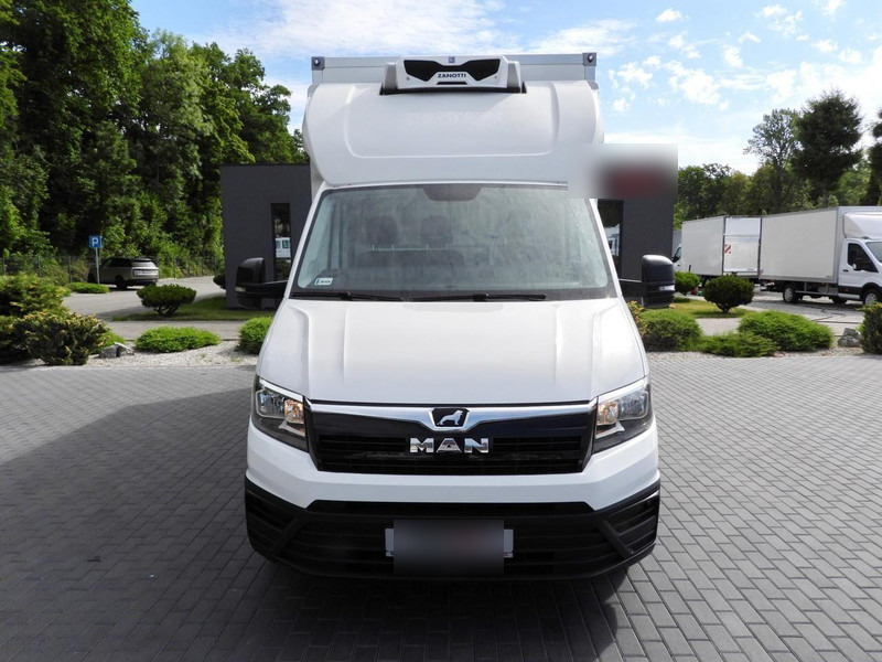 MAN TGE 3.140 CHŁODNIA KONTENER -1*C 8 PALET FUNKCJA GRZANIA TEMPOMA - Малотоннажный рефрижератор: фото 5 MAN TGE 3.140 CHŁODNIA KONTENER -1*C 8 PALET FUNKCJA GRZANIA TEMPOMA - Малотоннажный рефрижератор: фото 5