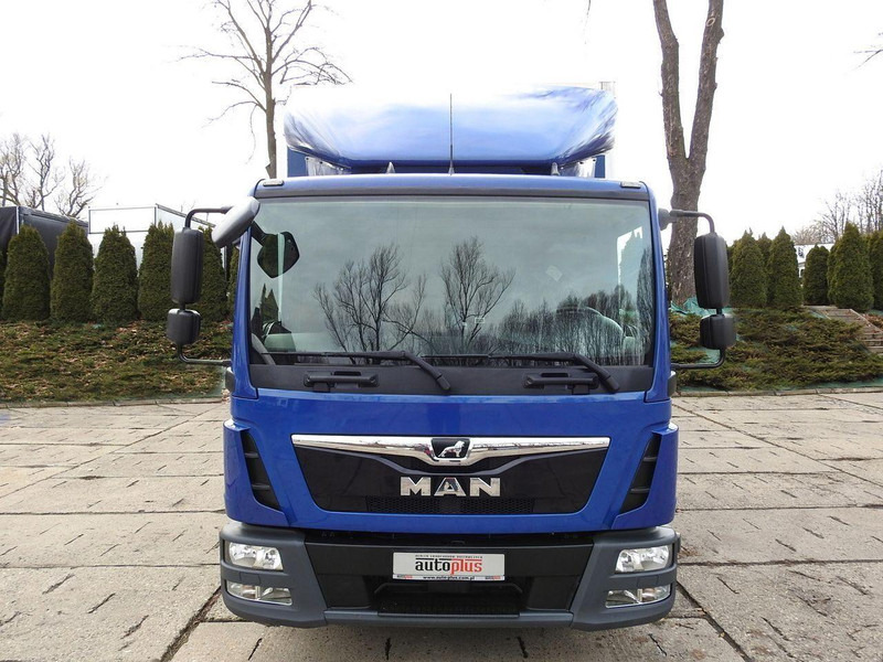 MAN TGL 12.220 KONTENER WINDA 18 PALET TEMPOMAT KLIMATYZACJA PNEUMAT - Грузовик с закрытым кузовом: фото 5 MAN TGL 12.220 KONTENER WINDA 18 PALET TEMPOMAT KLIMATYZACJA PNEUMAT - Грузовик с закрытым кузовом: фото 5