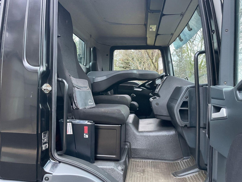 MAN TGM 15.250 Hoof lift + Crane - Крюковой мультилифт, Автоманипулятор: фото 5 MAN TGM 15.250 Hoof lift + Crane - Крюковой мультилифт, Автоманипулятор: фото 5