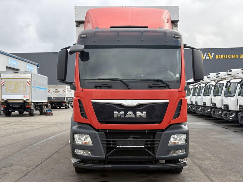 MAN TGS 26.440 - Animal transporter - Грузовик для перевозки животных: фото 5 MAN TGS 26.440 - Animal transporter - Грузовик для перевозки животных: фото 5