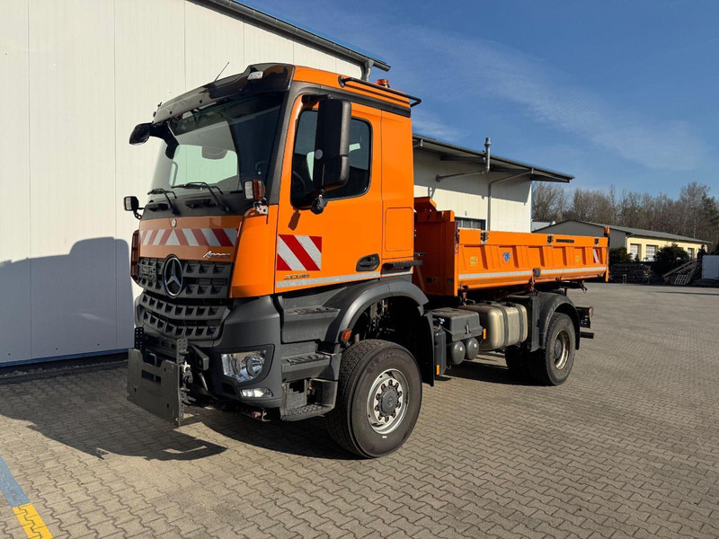 Mercedes-Benz 2036 AK 4x4 3-Way Meiller Tipper Crane HIAB XS088BS-2HiDuo - Самосвал, Автоманипулятор: фото 1 Mercedes-Benz 2036 AK 4x4 3-Way Meiller Tipper Crane HIAB XS088BS-2HiDuo - Самосвал, Автоманипулятор: фото 1