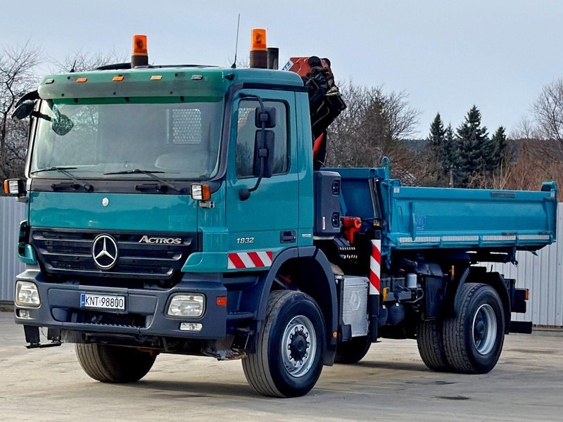Mercedes-Benz ACTROS 1832 - Самосвал, Автоманипулятор: фото 5 Mercedes-Benz ACTROS 1832 - Самосвал, Автоманипулятор: фото 5