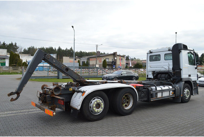 Mercedes-Benz ACTROS 2541 EURO 5 HOOK ABROLLKIPPER - Крюковой мультилифт: фото 4 Mercedes-Benz ACTROS 2541 EURO 5 HOOK ABROLLKIPPER - Крюковой мультилифт: фото 4