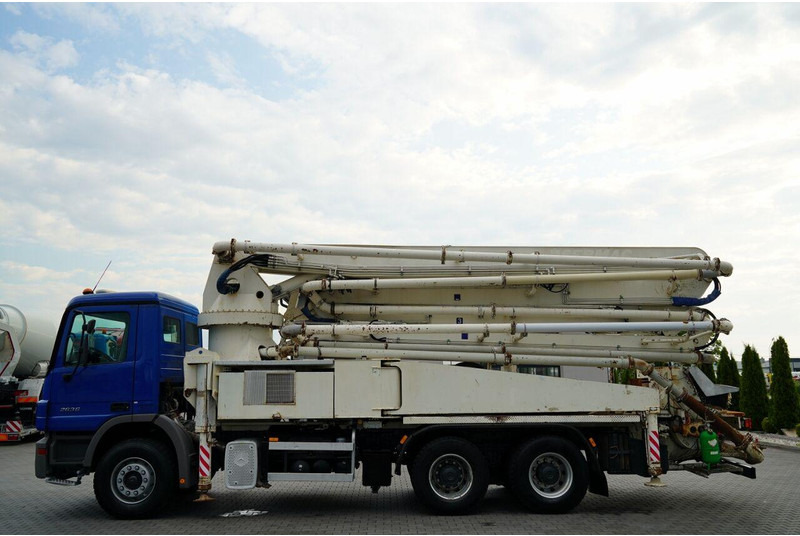 Mercedes-Benz ACTROS 2636 / POMPA SERMAC 5Z37 / 37 METRÓW / STEROWANIE RADIOW - Автобетононасос: фото 3 Mercedes-Benz ACTROS 2636 / POMPA SERMAC 5Z37 / 37 METRÓW / STEROWANIE RADIOW - Автобетононасос: фото 3