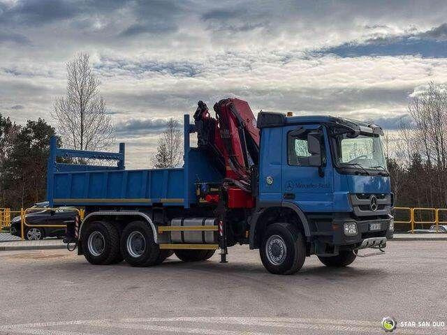 Mercedes-Benz ACTROS 3341 6x6 HMF 4220 K4 CRANE KIPPER - Самосвал, Автоманипулятор: фото 4 Mercedes-Benz ACTROS 3341 6x6 HMF 4220 K4 CRANE KIPPER - Самосвал, Автоманипулятор: фото 4
