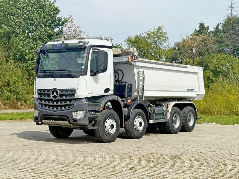 Mercedes-Benz AROCS 4142* KIPPER / 8x4 * TOPZUSTAND - Самосвал: фото 2 Mercedes-Benz AROCS 4142* KIPPER / 8x4 * TOPZUSTAND - Самосвал: фото 2