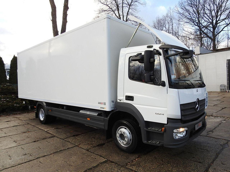 Mercedes-Benz ATEGO 12.24 KONTENER WINDA 18 PALET TEMPOMAT KLIMATYZACJA AUTOMA - Грузовик с закрытым кузовом: фото 4 Mercedes-Benz ATEGO 12.24 KONTENER WINDA 18 PALET TEMPOMAT KLIMATYZACJA AUTOMA - Грузовик с закрытым кузовом: фото 4