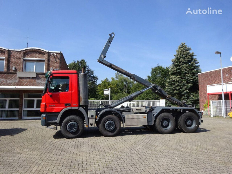 Mercedes-Benz Actros 3246 - Hook lift truck - Крюковой мультилифт: фото 3 Mercedes-Benz Actros 3246 - Hook lift truck - Крюковой мультилифт: фото 3
