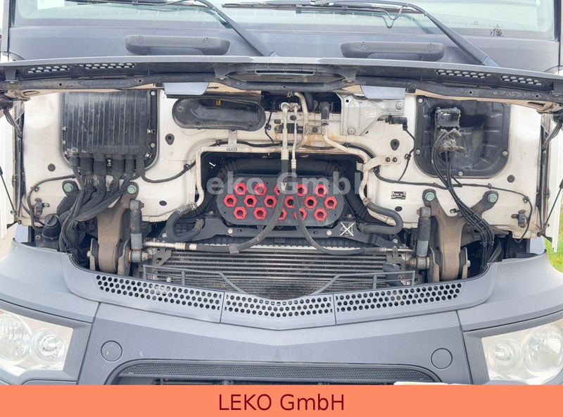 Грузовик бортовой/ Платформа, Автоманипулятор Mercedes-Benz Antos 2540: фото 20 Грузовик бортовой/ Платформа, Автоманипулятор Mercedes-Benz Antos 2540: фото 20