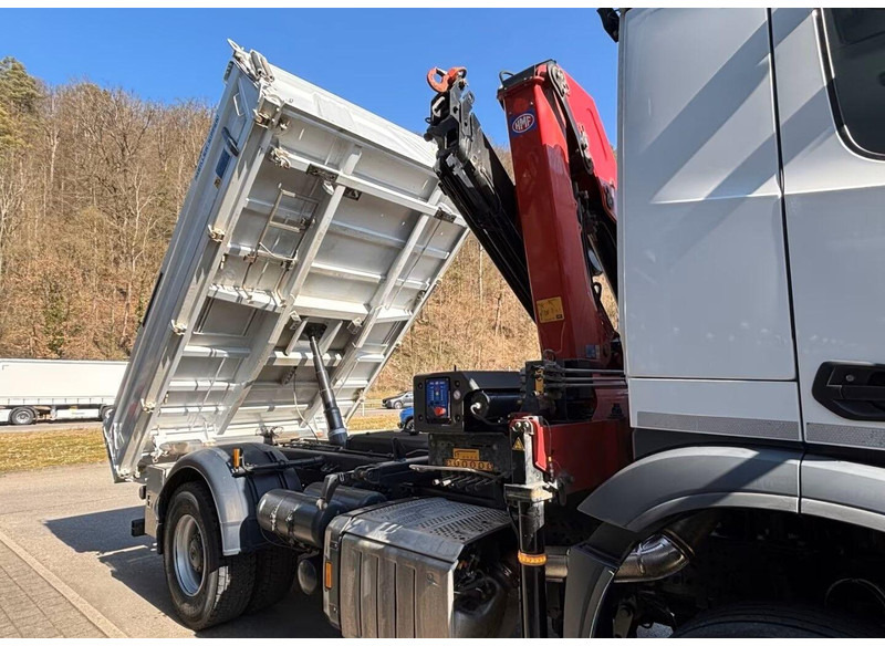 Самосвал, Автоманипулятор Mercedes-Benz Arocs 1840 - 3 way tipper truck + crane: фото 13 Самосвал, Автоманипулятор Mercedes-Benz Arocs 1840 - 3 way tipper truck + crane: фото 13