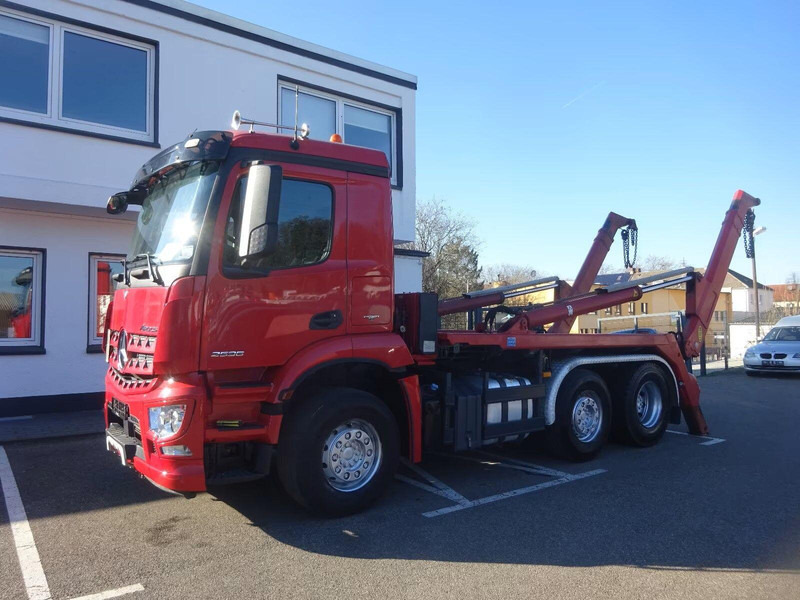Mercedes-Benz Arocs 2536 - Meiller AK 16 MT Absetzkipper - Портальный бункеровоз: фото 1 Mercedes-Benz Arocs 2536 - Meiller AK 16 MT Absetzkipper - Портальный бункеровоз: фото 1