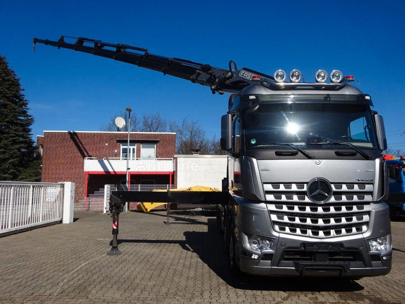 Mercedes-Benz Arocs 3453 8x2 Open Flatbed + Crane Fassi F820 - Грузовик бортовой/ Платформа, Автоманипулятор: фото 4 Mercedes-Benz Arocs 3453 8x2 Open Flatbed + Crane Fassi F820 - Грузовик бортовой/ Платформа, Автоманипулятор: фото 4