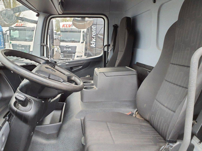 Тентованный грузовик Mercedes-Benz Atego 1224 L Plane LBW AHK: фото 8