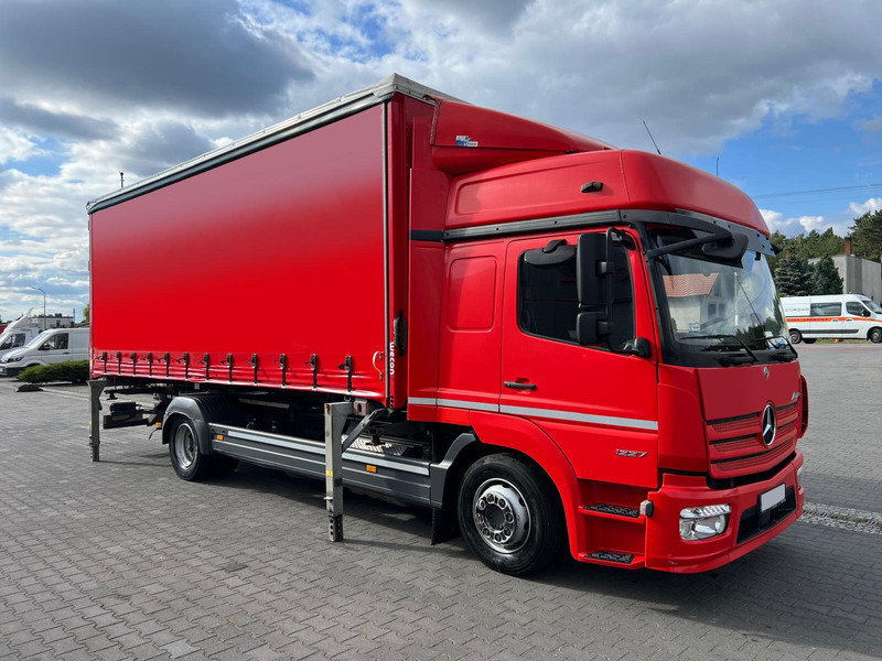 Mercedes-Benz Atego 1227 CURTAIN PLANE BDF SWAP CHASSIS WECHSELFAHRGESTELL - Тентованный грузовик: фото 5 Mercedes-Benz Atego 1227 CURTAIN PLANE BDF SWAP CHASSIS WECHSELFAHRGESTELL - Тентованный грузовик: фото 5