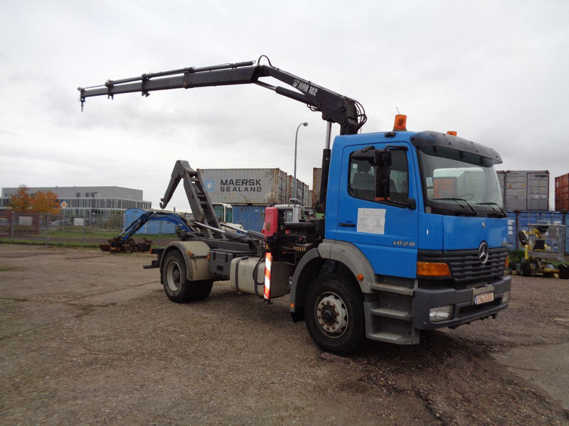 Mercedes-Benz Atego 1828 Hook lift truck + Crane Hiab 102 - Крюковой мультилифт, Автоманипулятор: фото 3 Mercedes-Benz Atego 1828 Hook lift truck + Crane Hiab 102 - Крюковой мультилифт, Автоманипулятор: фото 3