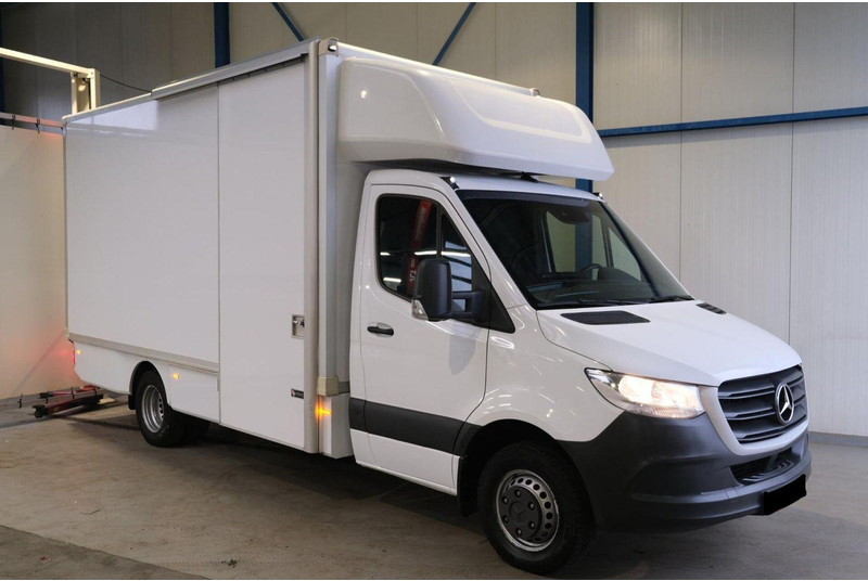 Mercedes-Benz Sprinter 516 Koffer Service truck - Торговый грузовик: фото 1 Mercedes-Benz Sprinter 516 Koffer Service truck - Торговый грузовик: фото 1
