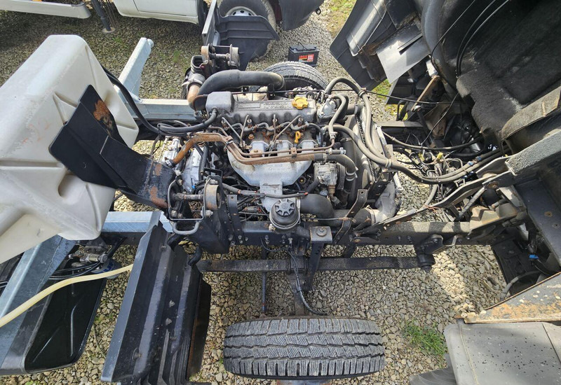 Малотоннажный самосвал Nissan Atleon 35.110 3 way tipper: фото 18 Малотоннажный самосвал Nissan Atleon 35.110 3 way tipper: фото 18