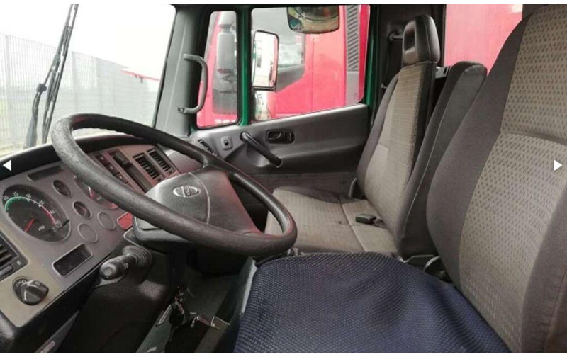 Nissan Atleon 56.15 - Грузовик бортовой/ Платформа, Автоманипулятор: фото 4 Nissan Atleon 56.15 - Грузовик бортовой/ Платформа, Автоманипулятор: фото 4