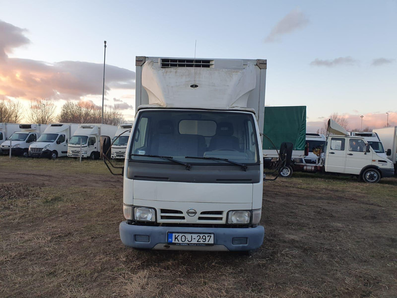 Nissan Cabstar 3,0 TDi - Thermo King V400 Max frigo - Малотоннажный рефрижератор: фото 3 Nissan Cabstar 3,0 TDi - Thermo King V400 Max frigo - Малотоннажный рефрижератор: фото 3