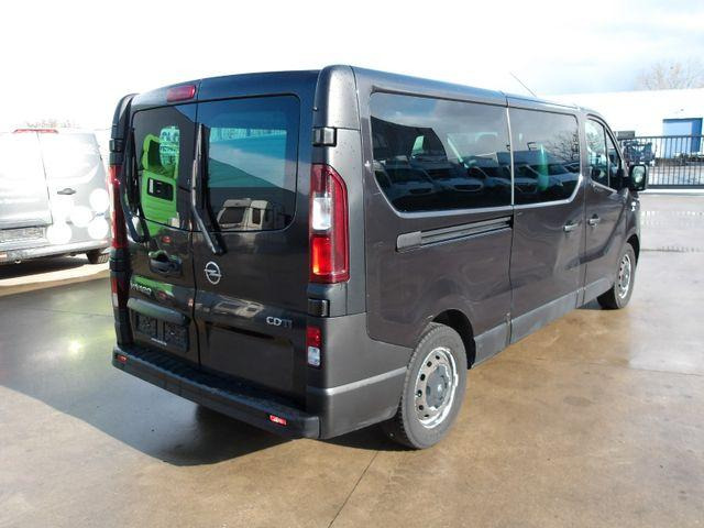 Opel Vivaro - Цельнометаллический фургон: фото 5 Opel Vivaro - Цельнометаллический фургон: фото 5