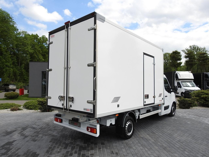 Renault MASTER NOWY CHŁODNIA KONTENER -10*C 8 PALET TEMPOMAT KLIMATYZACJ - Малотоннажный рефрижератор: фото 3 Renault MASTER NOWY CHŁODNIA KONTENER -10*C 8 PALET TEMPOMAT KLIMATYZACJ - Малотоннажный рефрижератор: фото 3