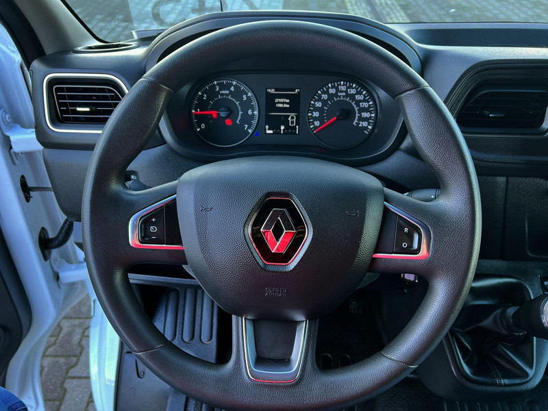 Малотоннажный фургон Renault Master 2.3 180DCI L3H2 Maxi: фото 10 Малотоннажный фургон Renault Master 2.3 180DCI L3H2 Maxi: фото 10