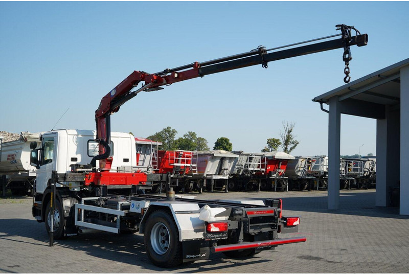 Scania P 280 / 4X2 / SIŁOWNIK DO WYWROTU / + HDS HMF 635 / UDŹWIG 1 500 - Самосвал: фото 3 Scania P 280 / 4X2 / SIŁOWNIK DO WYWROTU / + HDS HMF 635 / UDŹWIG 1 500 - Самосвал: фото 3